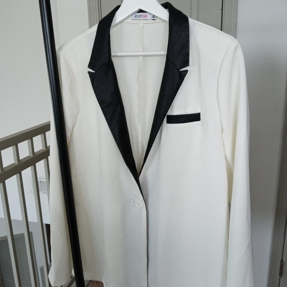 Tuxedo Blazer